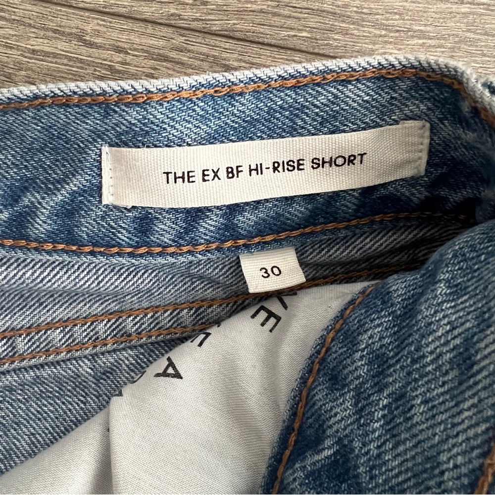 ARITZIA Denim Forum The Ex Boyfriend Shorts Size 30 High Rise Blue Festival 90s - Picture 3 of 10